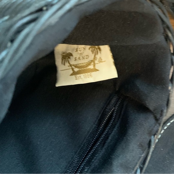 Sun n Sand Wicker Bag - Picture 5 of 6